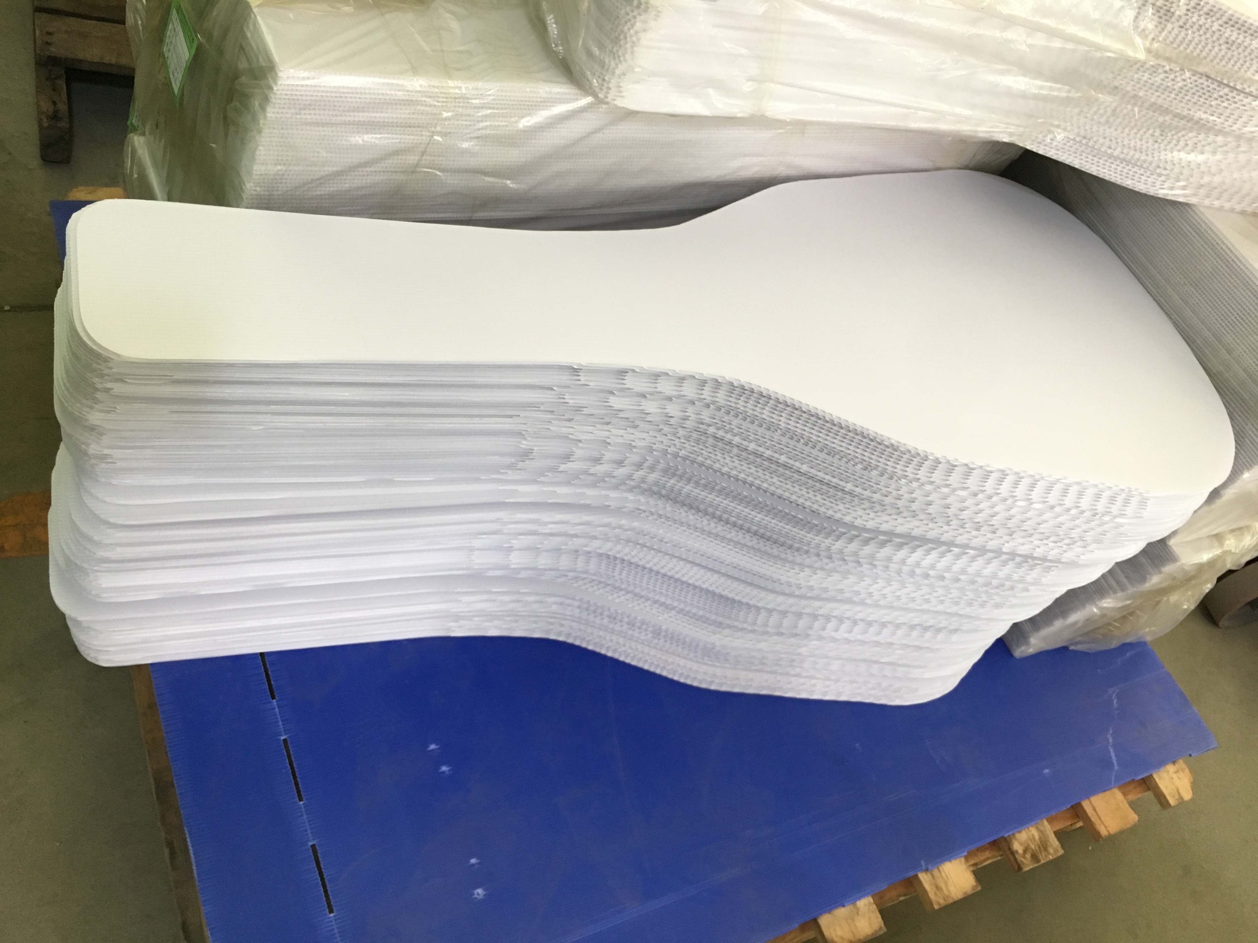 Custom polypropylene corrugated panels any dimension wholesale