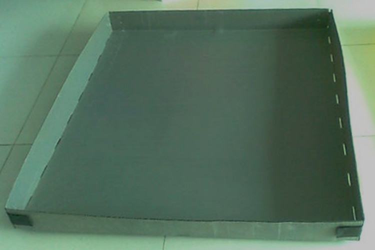 Dark grey PP corrugated shallow tray corner notches — Elipacko USA