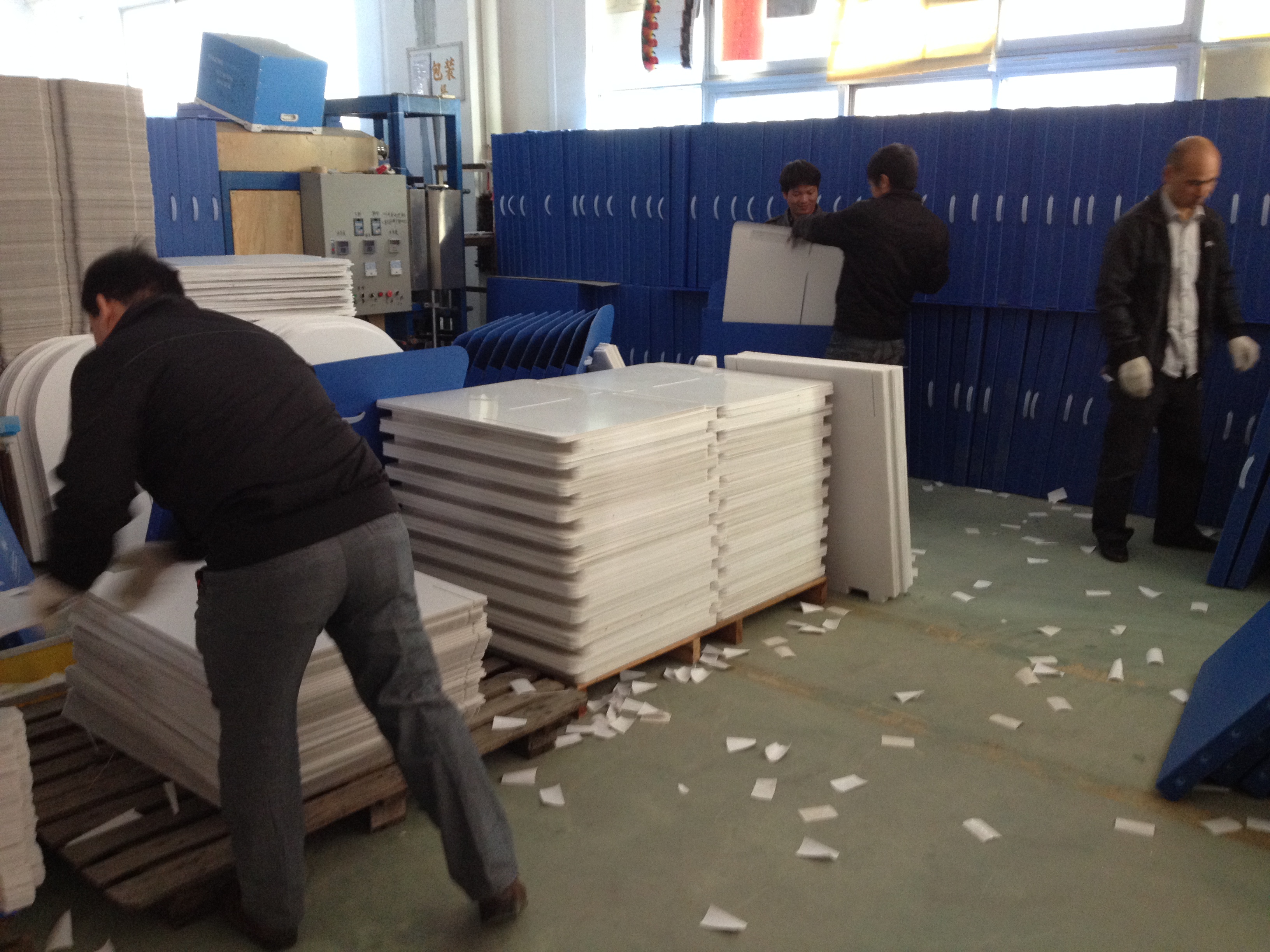 PP corrugated ballot boxes stacked warehouse — Elipacko USA